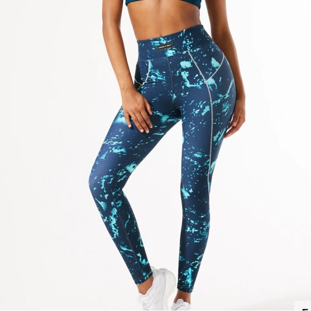 Savage x Fenty workout leggings NWOT